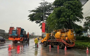 Hà Nội: Ứng trực tại các điểm trọng yếu để xử lý khi xảy ra úng ngập