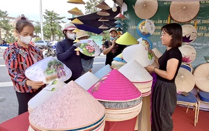 Khai mạc Triển lãm sản phẩm OCOP, làng nghề phục vụ du lịch tại Thạch Thất