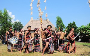 Không gian văn hóa Cơ Tu rộn ràng cuối tuần tại Thủ đô