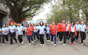 Sôi nổi Ngày chạy Olympic toàn dân