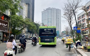 Phát triển vận tải công cộng: Giải pháp căn cơ giảm áp lực giao thông