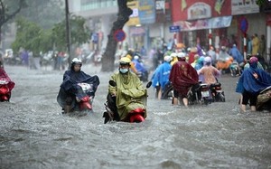 Hà Nội: Người dân cần cảnh giác cao độ, chủ động ứng phó với cơn bão số 3