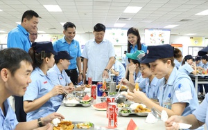 Hơn 4.000 công nhân tham gia 'Bữa cơm Công đoàn'