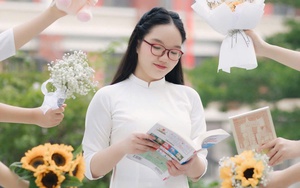 Nữ sinh THCS Cầu Giấy đỗ thủ khoa kép chuyên Anh