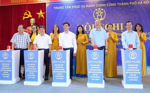 Ra mắt Điểm Phục vụ hành chính công tại xã Sơn Tây và Quảng Oai