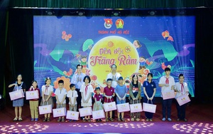 Trung thu ấm áp- Tết đoàn viên của trẻ thơ