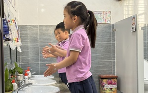 Các trường học chủ động ngăn ngừa bệnh tay chân miệng từ sớm