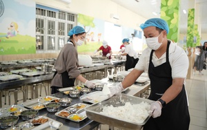 Kiểm soát nguồn gốc thực phẩm tại bếp ăn trường học trước nguy cơ mất an toàn