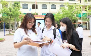 Tra cứu điểm thi lớp 10 nhanh chóng và nhận thông báo tự động qua ứng dụng iHanoi