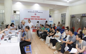 Khám sức khỏe miễn phí, lập hồ sơ điện tử cho người dân