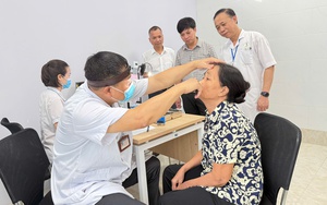 Đẩy mạnh chăm sóc và phát huy vai trò của người cao tuổi
