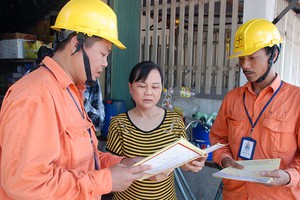 EVN Hà Nội giảm khoảng 1.850 tỷ đồng tiền điện cho khách hàng