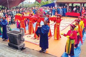 Tản Viên Sơn Thánh - từ di sản văn hóa phi vật thể trở thành lễ hội đặc trưng