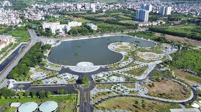 Long Bien Park opens to the public - Ảnh 1.