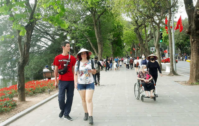 Ha Noi becomes World’s Leading City Break Destination 2023- Ảnh 1.