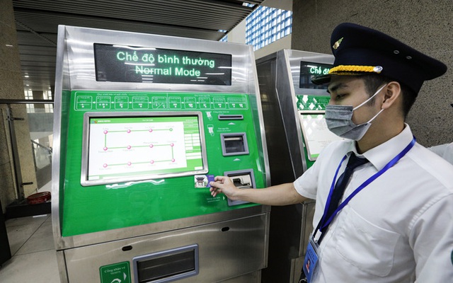 Public transport e-ticket system to be launched in 2024 - Ảnh 1.