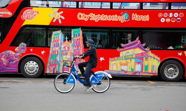Public bike-share service launched - Ảnh 5. Public bike-share service launched - Ảnh 5.