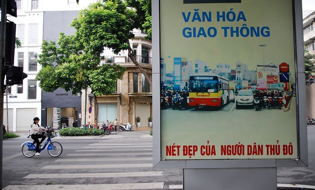 Public bike-share service launched - Ảnh 3. Public bike-share service launched - Ảnh 3.