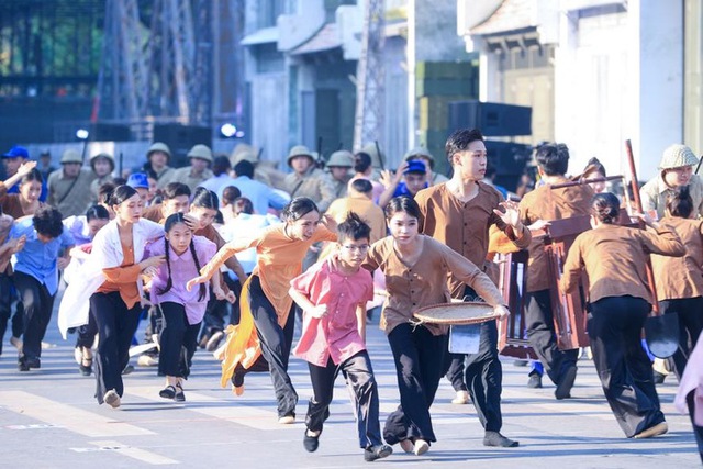 "Cultural Festival for Peace" marks Ha Noi’s 70th Liberation Day- Ảnh 7.