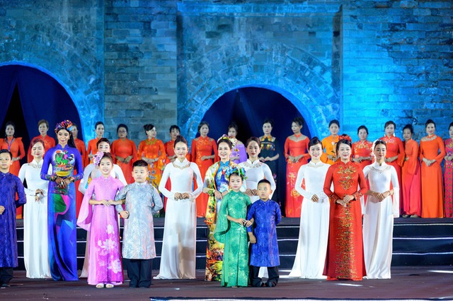 Tourism Ao Dai Festival attracts 63,000 visitors- Ảnh 3.