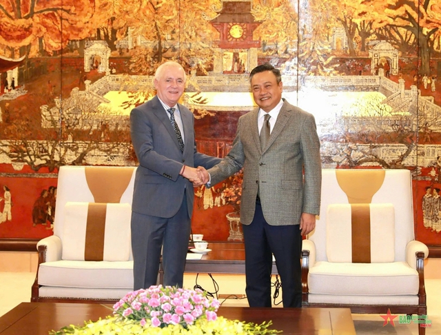 Mayor receives Argentinian Ambassador- Ảnh 1.