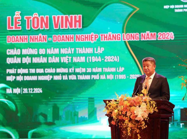 Ha Noi recognizes outstanding enterprises in 2024- Ảnh 1.