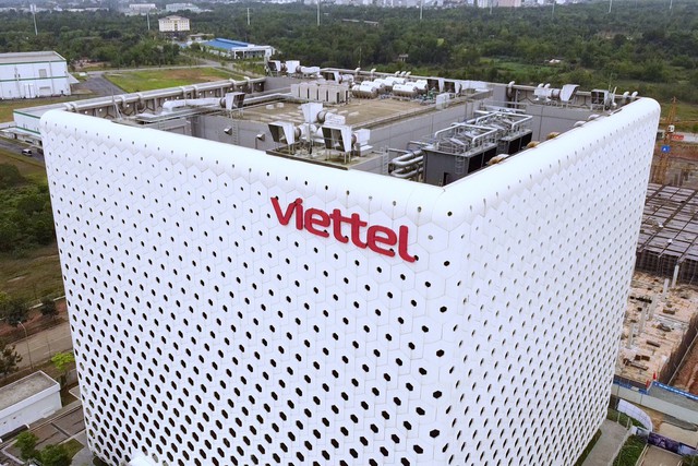 Viettel opens data center in Hoa Lac hi-tech park- Ảnh 1.