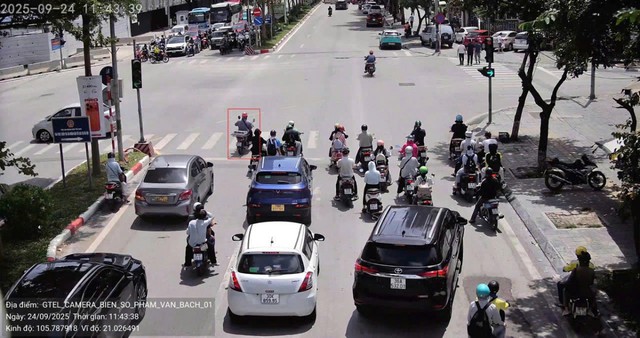 Nearly 2,000 AI cameras to be installed across Capital's streets- Ảnh 2. Nearly 2,000 AI cameras to be installed across Capital's streets- Ảnh 2.
