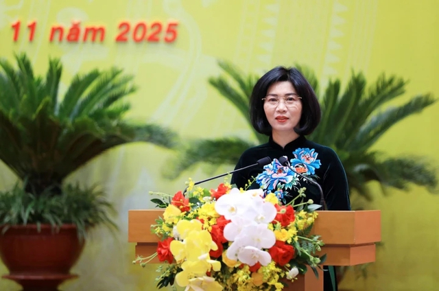 Phung Thi Hong Ha elected Chairwoman of Ha Noi People’s Council for 2021–2026 term- Ảnh 1.