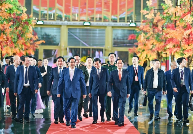 Autumn Fair 2025 concludes successfully- Ảnh 1. Autumn Fair 2025 concludes successfully- Ảnh 1.