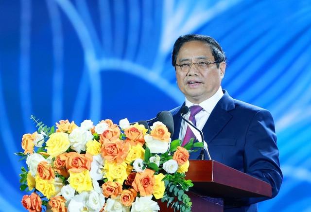 National achievements exhibition wraps up - Ảnh 1.