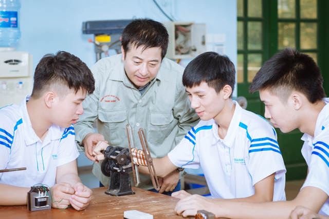 Ha Noi to merge and consolidate 14 public colleges and intermediate schools- Ảnh 1.