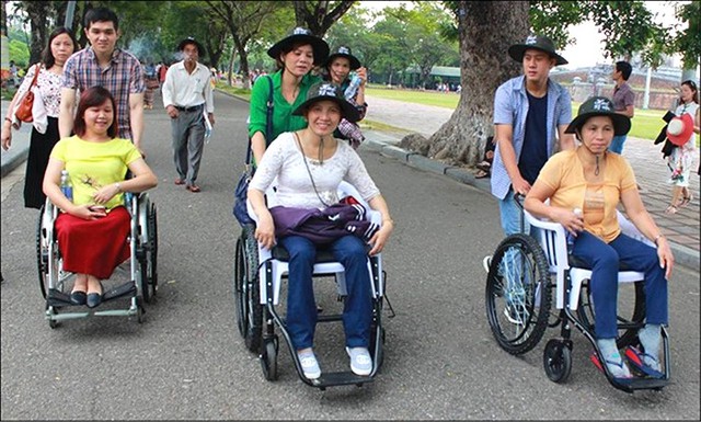 Ha Noi issues support plan for people with disabilities- Ảnh 1.