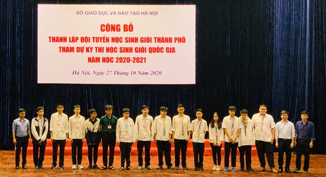 184 học sinh Hà Nội tham dự kỳ thi chọn học sinh giỏi quốc gia năm học 2021-2022 - Ảnh 1.