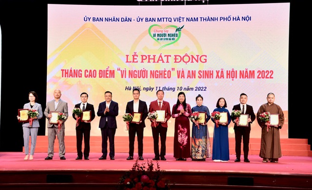 Hà Nội phát động Tháng cao điểm 'Vì người nghèo' và an sinh xã hội năm 2022 - Ảnh 3.