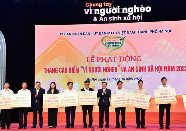 Hà Nội phát động Tháng cao điểm 'Vì người nghèo' và an sinh xã hội năm 2022 - Ảnh 2.