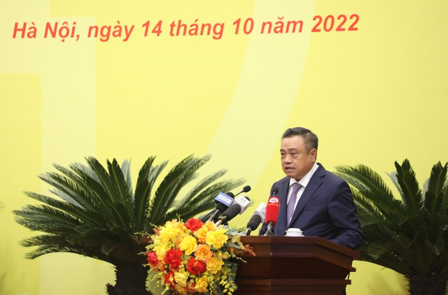 Chủ tịch Hà Nội: Phải làm sống lại các công viên tại Thủ đô - Ảnh 1.