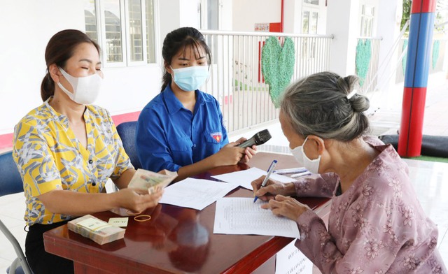 Hà Nội: Hơn 7.000 tỷ đồng hỗ trợ an sinh xã hội - Ảnh 1.