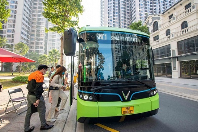 Hà Nội sẽ mở tuyến buýt điện thứ 4 kết nối các khu đô thị - Ảnh 1.