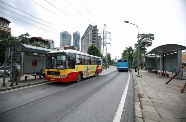 Hà Nội sẽ giảm hơn 50% tần suất tuyến buýt kế cận đi các tỉnh - Ảnh 1.