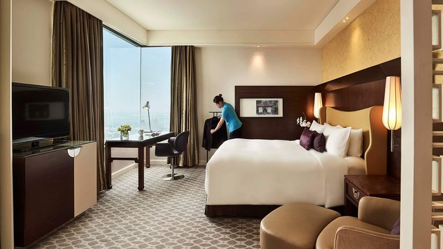 Khách sạn cao cấp tất bật chuẩn bị cho SEA Games 31 - Ảnh 2.