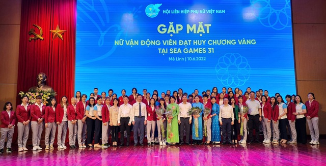Tôn vinh các nữ VĐV đạt Huy chương Vàng tại SEA Games 31 - Ảnh 1.