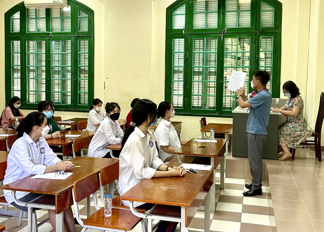 Hơn 106.000 học sinh Hà Nội bước vào kỳ thi vào lớp 10 - Ảnh 5.