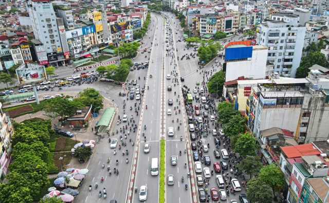 Hà Nội: Giảm ùn tắc sau thí điểm phân luồng một số tuyến đường 21/06/2022 12:41 PM