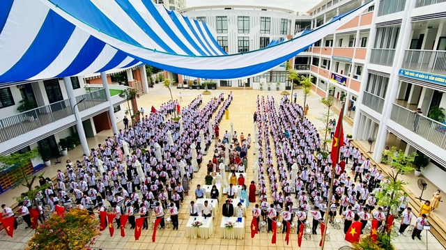 Hơn 2, 2 triệu học sinh Thủ đô bước vào năm học mới - Ảnh 7.