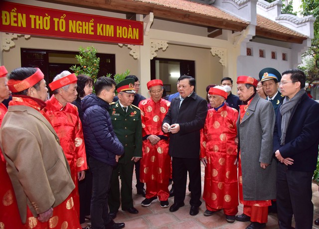 Bí thư Thành ủy Hà Nội phát động Tết trồng cây tại quận Hoàng Mai - Ảnh 2.