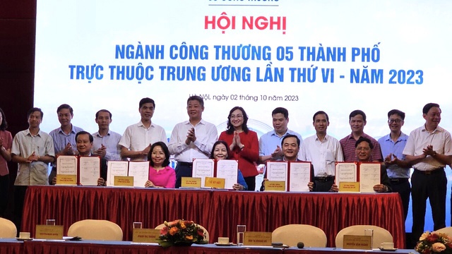 Tăng cường hợp tác công thương giữa 5 thành phố trực thuộc Trung ương - Ảnh 3.