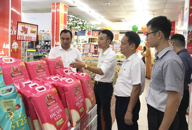'Ngày Vàng giá shock': Khuyến mại lên đến 70%- Ảnh 5. 'Ngày Vàng giá shock': Khuyến mại lên đến 70%- Ảnh 5.