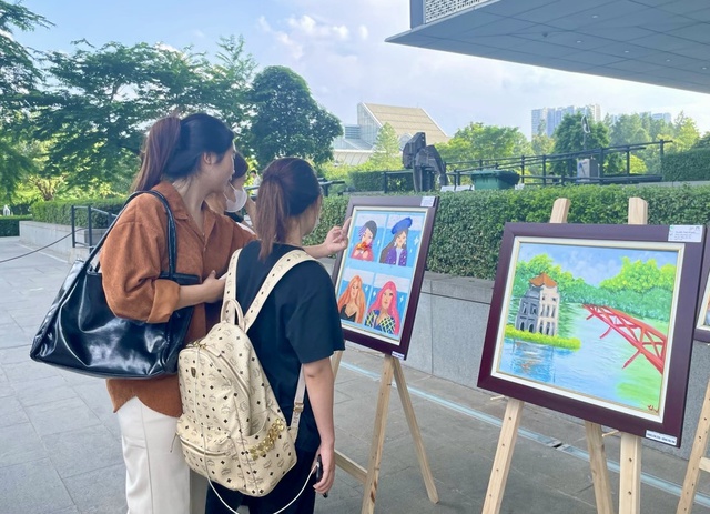 Hà Nội: Làm rõ việc quản lý hệ thống thiết chế văn hóa, thể thao - Ảnh 1.