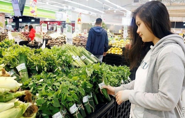 Hà Nội: Phấn đấu hết năm 2024, 100% siêu thị không sử dụng túi nilon - Ảnh 1. Hà Nội: Phấn đấu hết năm 2024, 100% siêu thị không sử dụng túi nilon - Ảnh 1.